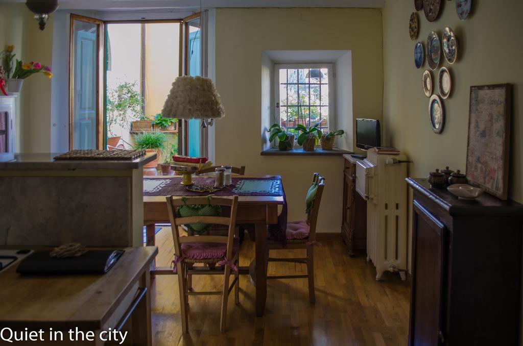 Apartments Quiet In The City فلورنس الغرفة الصورة